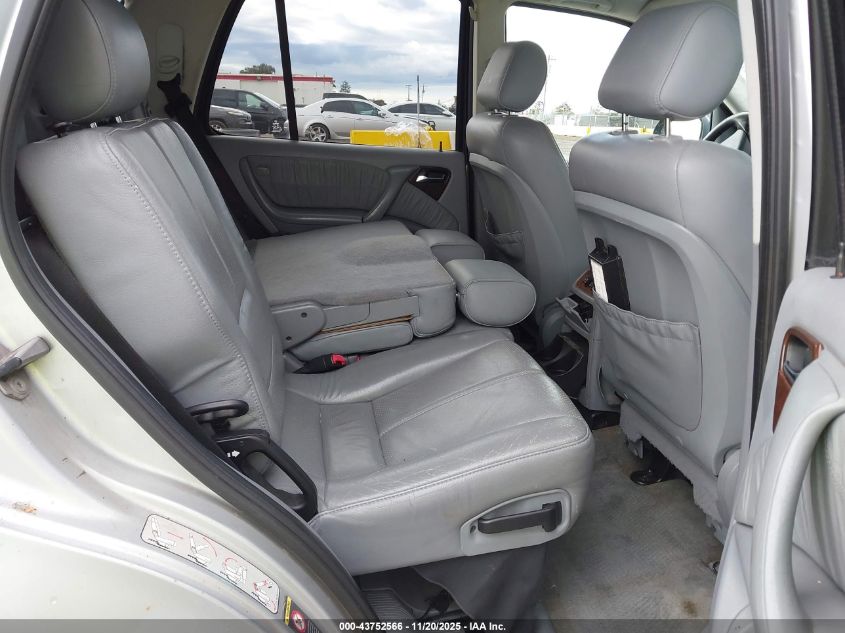 2000 Mercedes-Benz Ml 320 VIN: 4JGAB54EXYA176735 Lot: 43752566