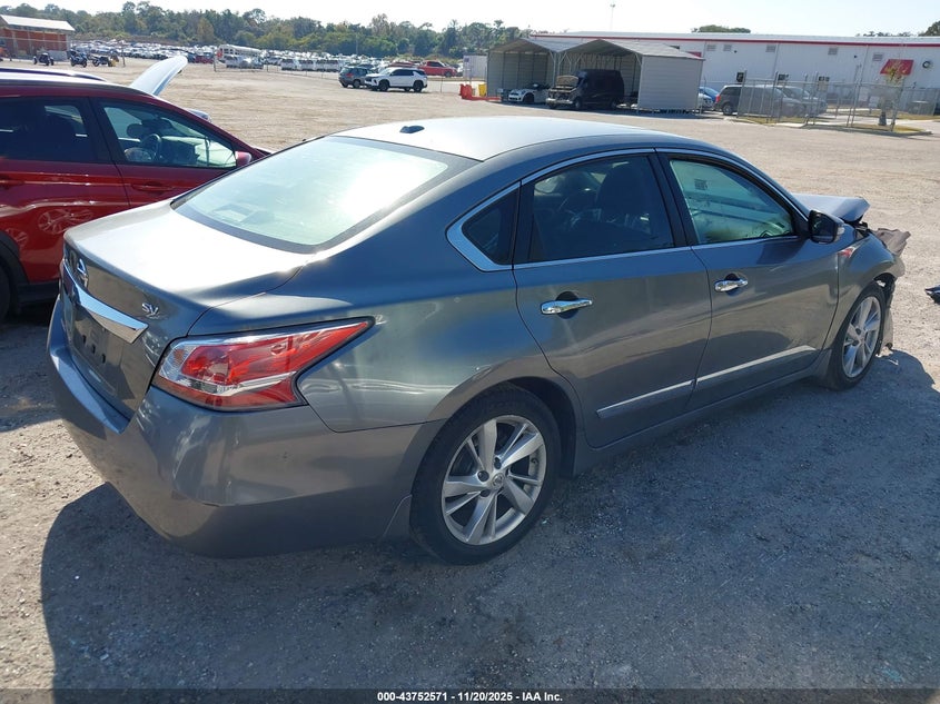 1N4AL3APXFC147111 2015 NISSAN ALTIMA photo no. 4