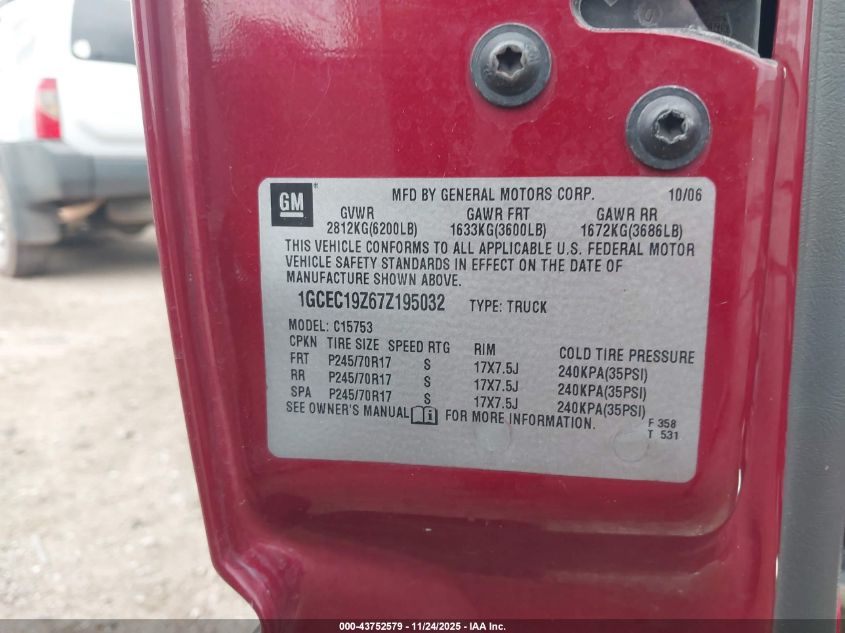 2007 Chevrolet Silverado 1500 Classic Lt2 VIN: 1GCEC19Z67Z195032 Lot: 43752579