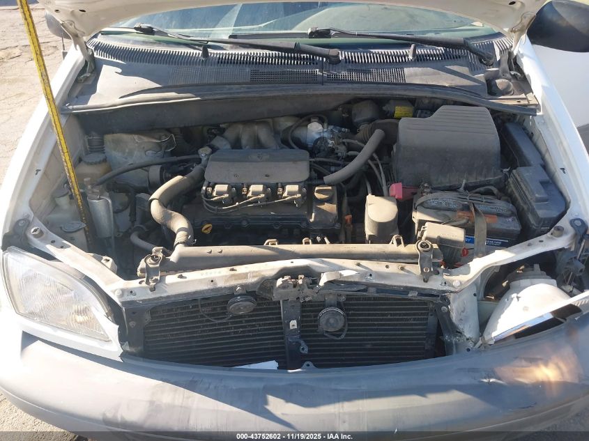 2000 Toyota Sienna Le VIN: 4T3ZF13C0YU233854 Lot: 43752602