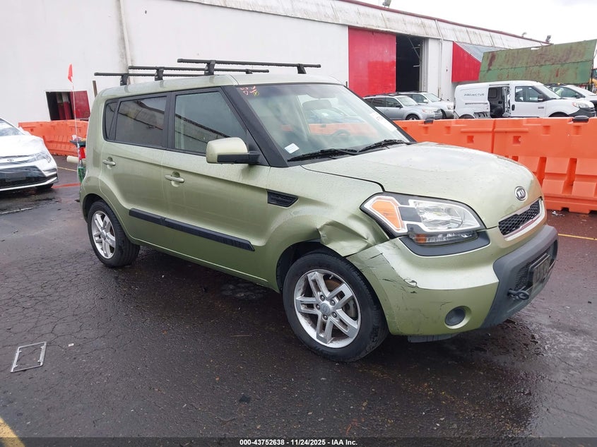 KIA SOUL +