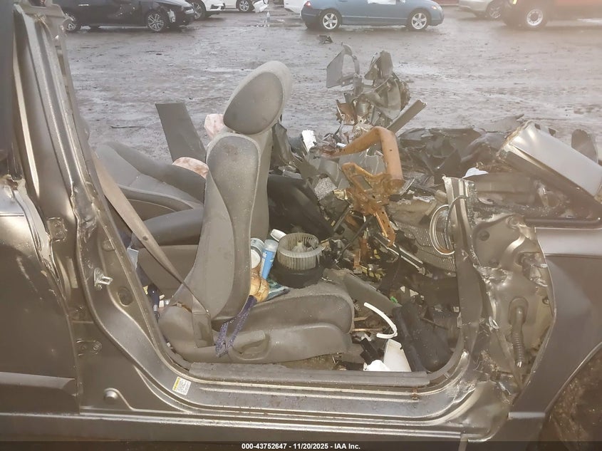 1HGFA16558L031983 2008 HONDA CIVIC photo no. 5