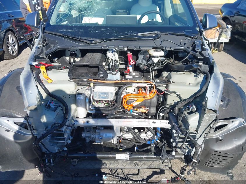 2025 Tesla Model Y Long Range Dual Motor All-Wheel Drive VIN: 7SAYGDEEXSF265767 Lot: 43752686