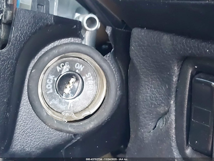 1996 Mitsubishi 3000 Gt VIN: JA3AM84J3TY003313 Lot: 43752734