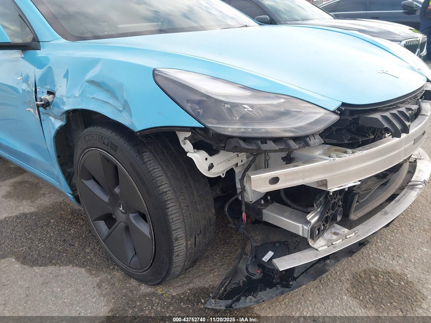 2022 Tesla Model 3 Rear-Wheel Drive VIN: 5YJ3E1EA3NF200353 Lot: 43752740
