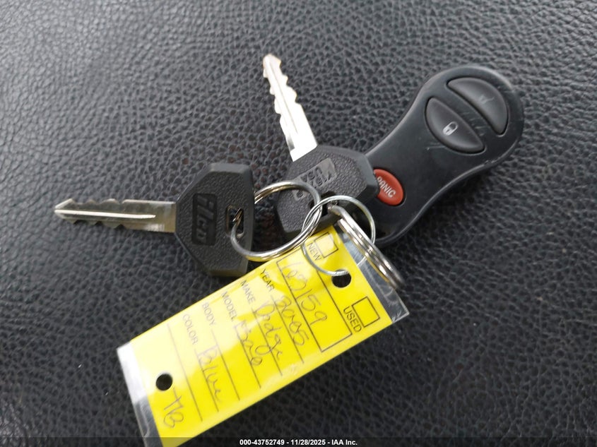 2005 Dodge Ram 1500 Slt/Laramie VIN: 1D7HU18D35S108800 Lot: 43752749