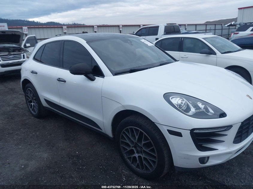 2016 Porsche Macan S VIN: WP1AB2A55GLB50732 Lot: 43752769