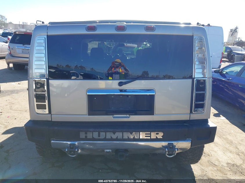 2005 Hummer H2 Suv VIN: 5GRGN23UX5H112449 Lot: 43752785