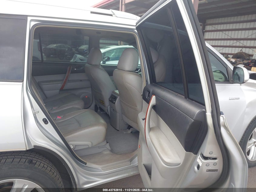 2008 Toyota Highlander Limited VIN: JTEDS42A782001828 Lot: 43752815