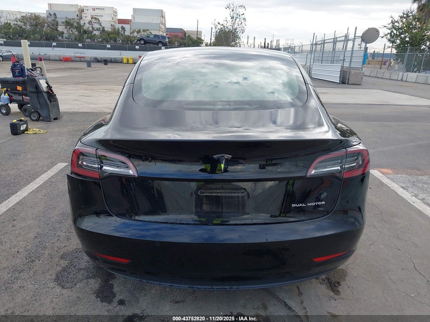 2022 Tesla Model 3 Long Range Dual Motor All-Wheel Drive VIN: 5YJ3E1EB6NF275931 Lot: 43752820