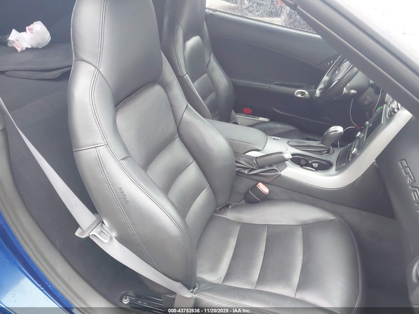 2006 Chevrolet Corvette VIN: 1G1YY26U065101335 Lot: 43752836