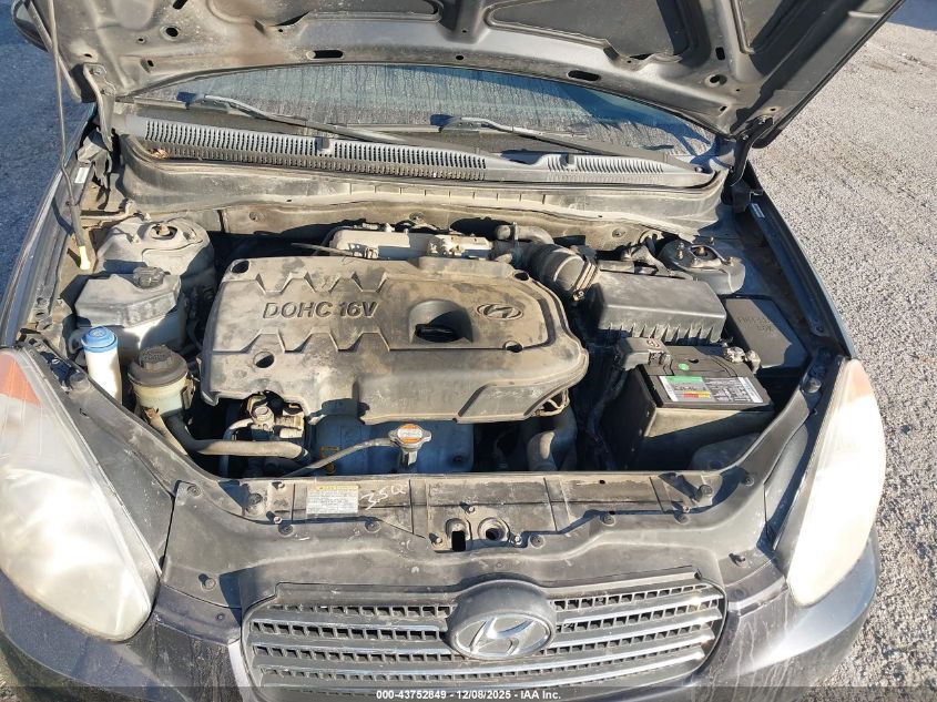 2008 Hyundai Accent Gls VIN: KMHCN46C88U183283 Lot: 43752849