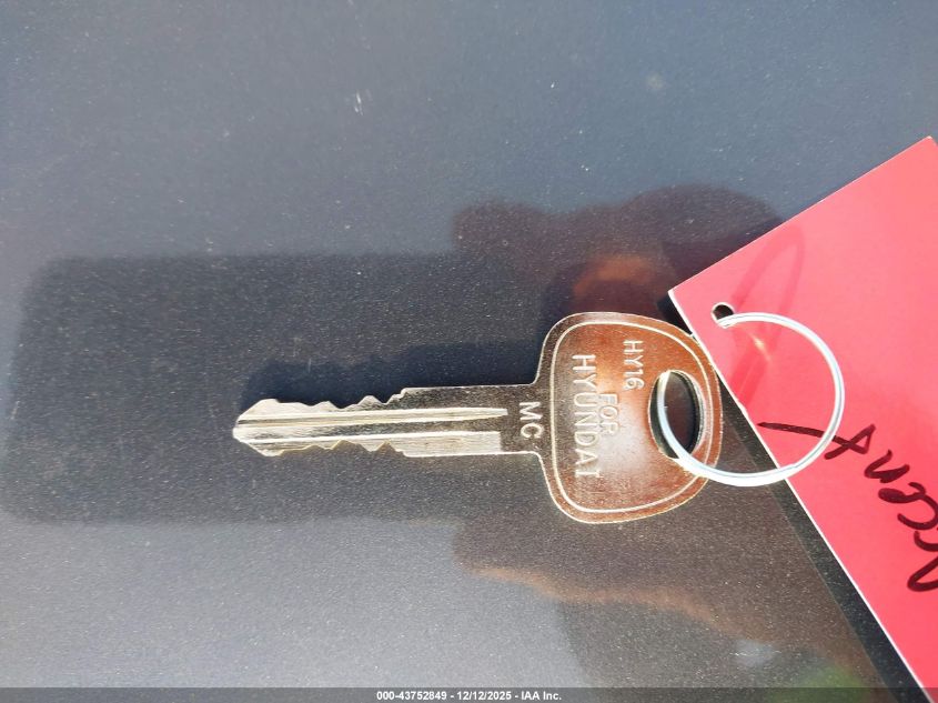 2008 Hyundai Accent Gls VIN: KMHCN46C88U183283 Lot: 43752849