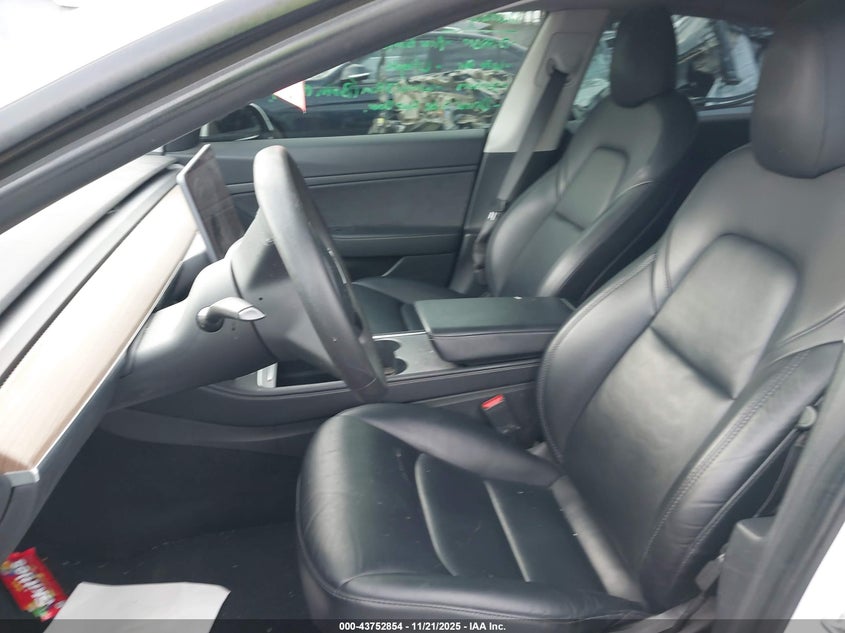 2021 Tesla Model 3 Standard Range Plus Rear-Wheel Drive VIN: 5YJ3E1EA1MF872202 Lot: 43752854