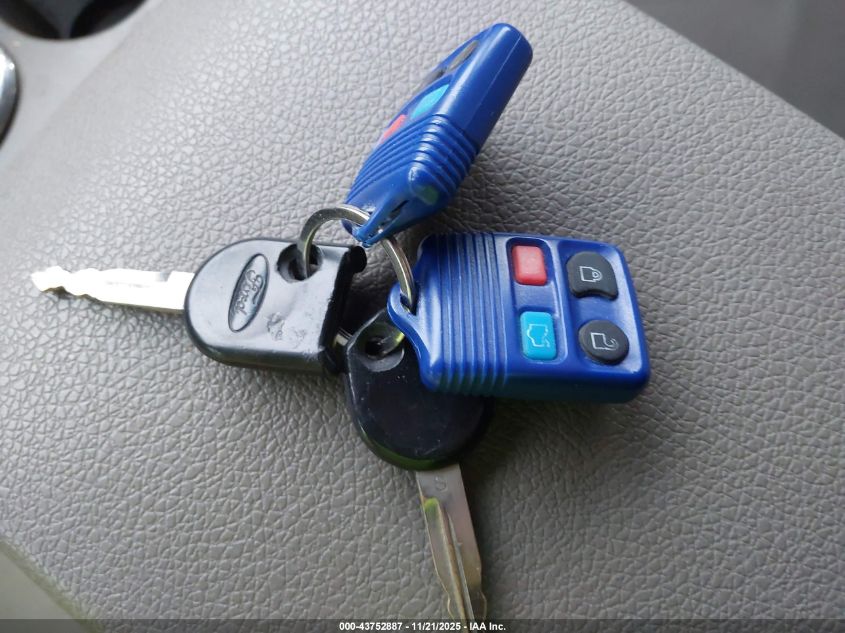 2007 Ford Explorer Xlt VIN: 1FMEU73E47UB73870 Lot: 43752887