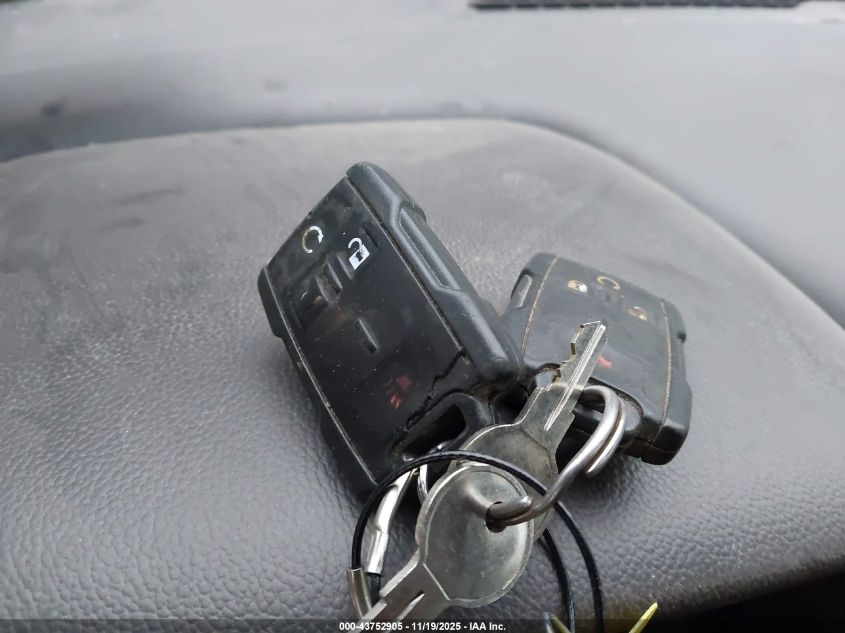 2014 Chevrolet Silverado 1500 2Lt VIN: 3GCUKREC1EG122470 Lot: 43752905