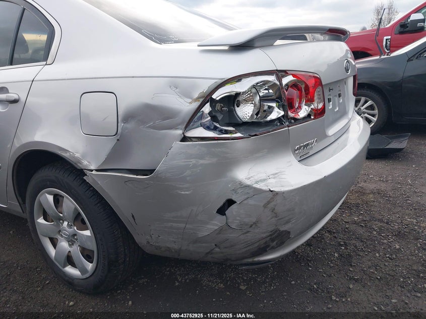 2007 Kia Optima Lx VIN: KNAGE123275123581 Lot: 43752925