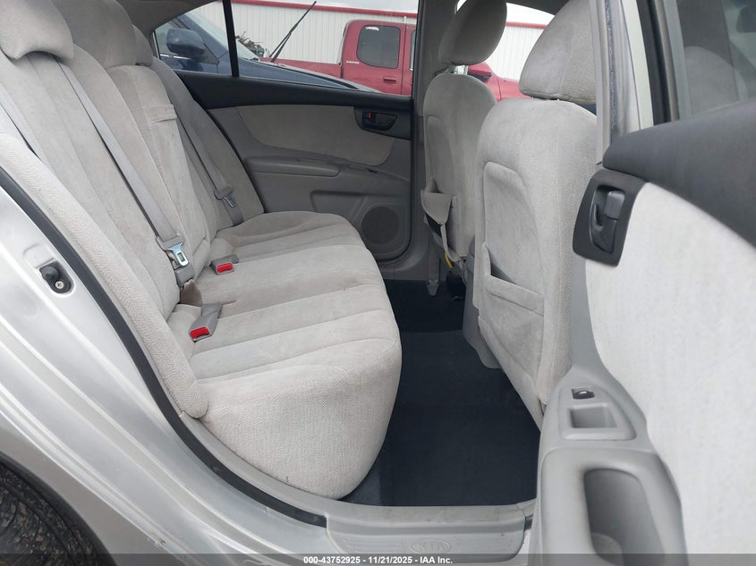 2007 Kia Optima Lx VIN: KNAGE123275123581 Lot: 43752925