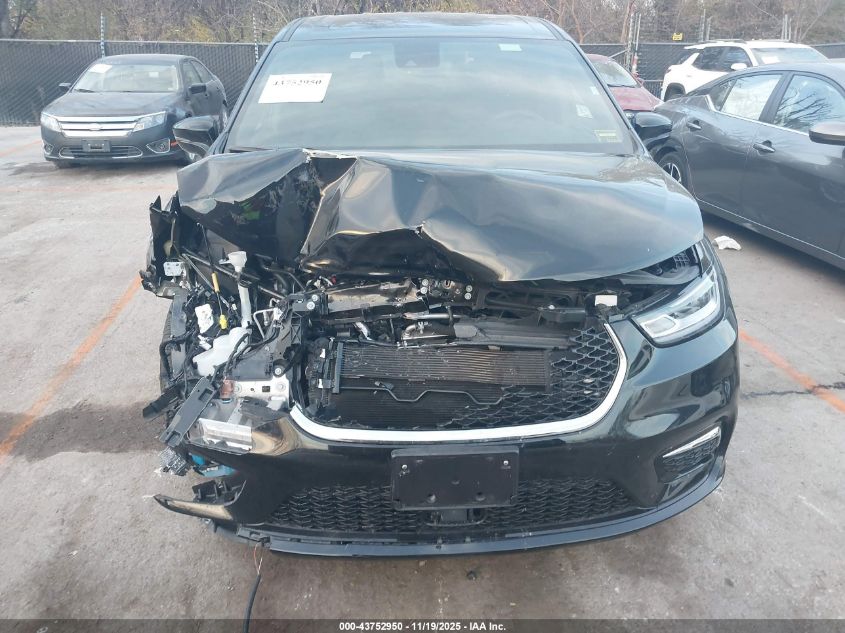 2025 Chrysler Pacifica Select VIN: 2C4RC1BG8SR612020 Lot: 43752950