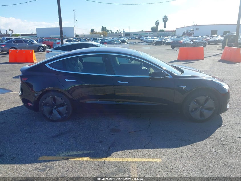5YJ3E1EAXJF013881 2018 TESLA MODEL 3 photo no. 13