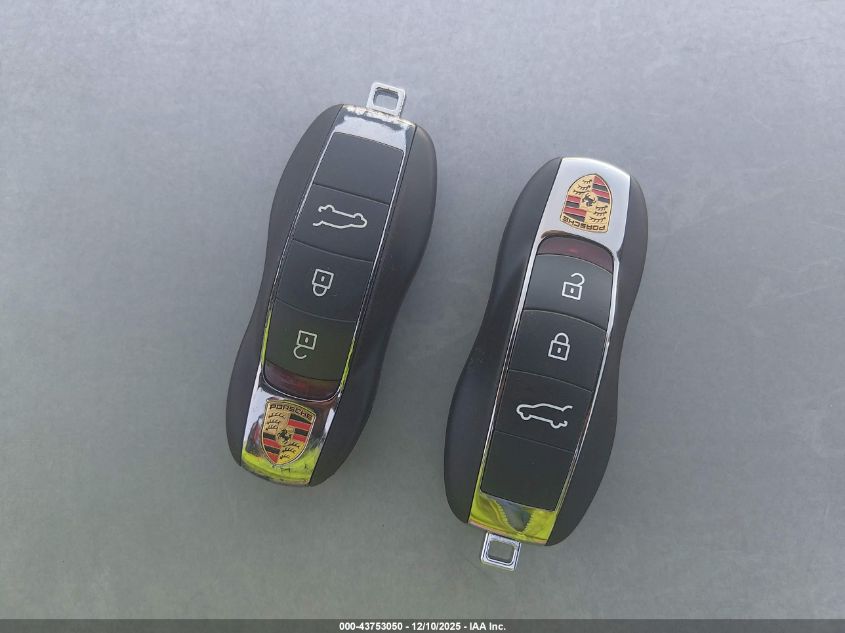 2023 Porsche Macan S VIN: WP1AG2A55PLB38372 Lot: 43753050