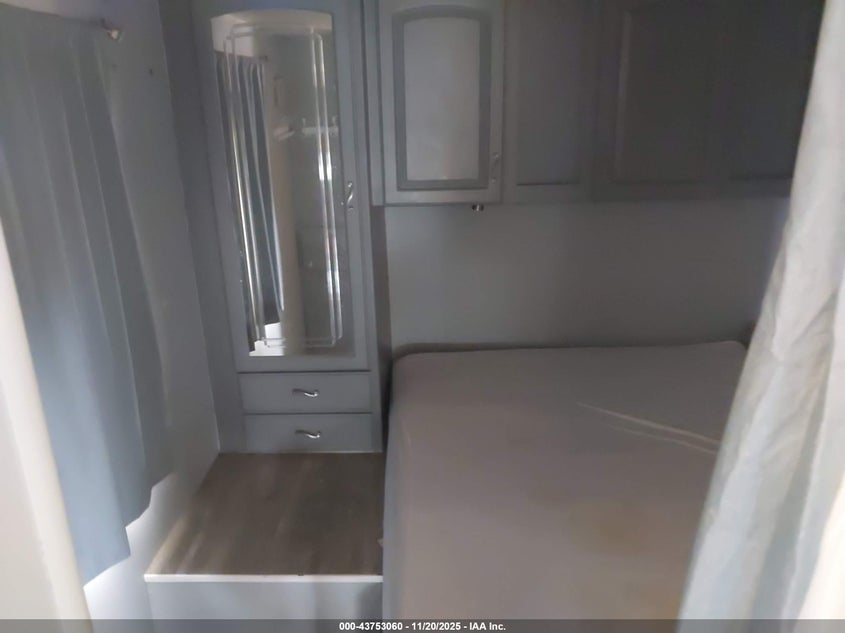 2012 Ford E-450 Cutaway VIN: 1FDXE4FS2CDA30299 Lot: 43753060