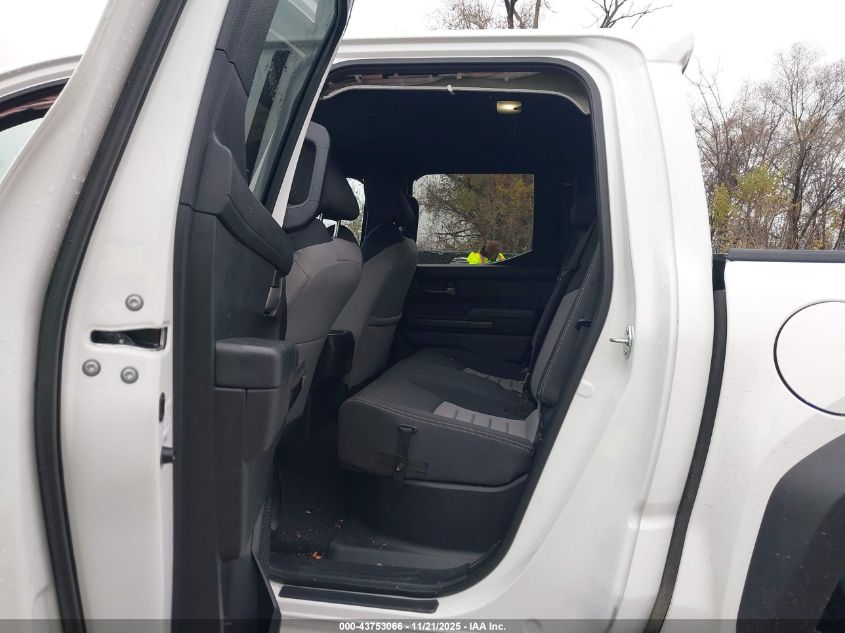 2025 Toyota Tacoma - 3TMLB5JN5SM093600