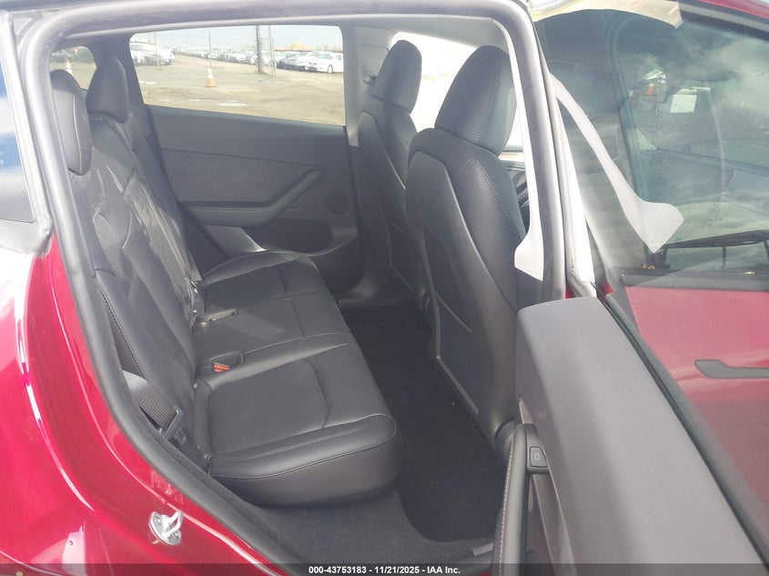 2024 Tesla Model Y Long Range Dual Motor All-Wheel Drive VIN: 7SAYGDEE6RF989045 Lot: 43753183