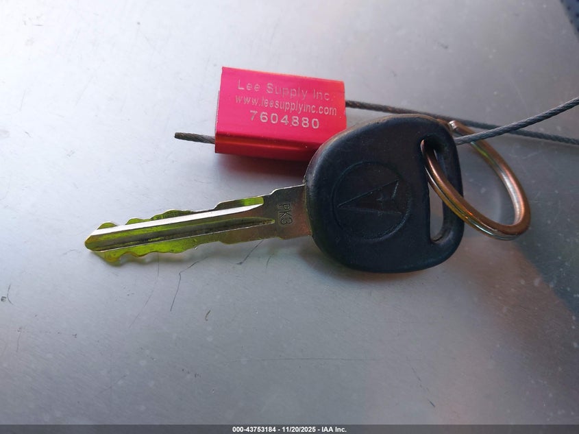 2008 Pontiac Grand Prix VIN: 2G2WP552781144002 Lot: 43753184