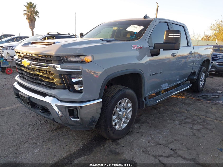 2024 Chevrolet Silverado 2500Hd 4Wd Standard Bed Lt