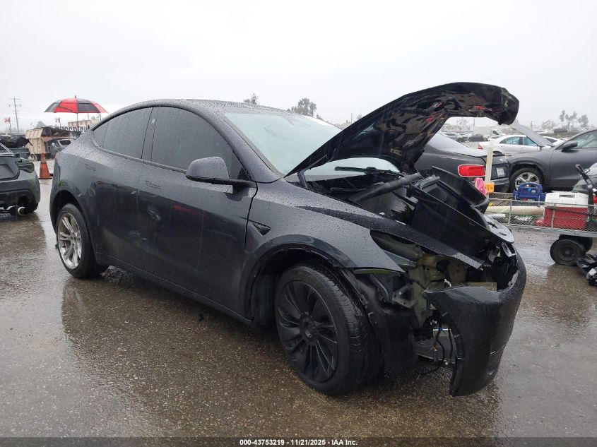 TESLA MODEL Y LONG RANGE DUAL MOTOR ALL-WHEEL DRIVE