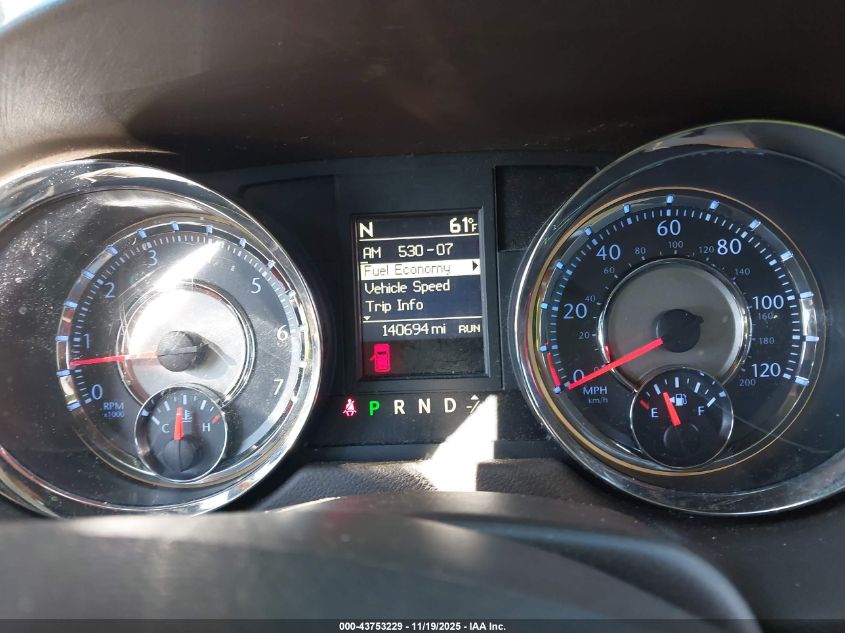 2013 Chrysler Town & Country Touring VIN: 2C4RC1BG7DR810977 Lot: 43753229