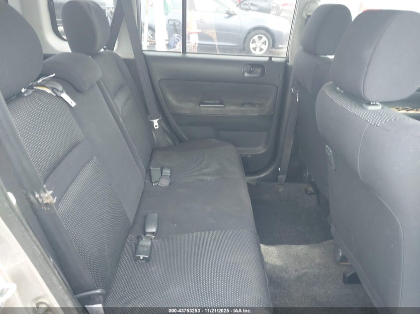 2005 Scion Xb VIN: JTLKT324550188172 Lot: 43753253