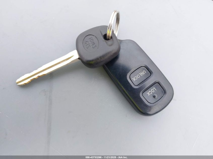 2006 Toyota Highlander Hybrid Limited V6 VIN: JTEEW21A660030440 Lot: 43753266