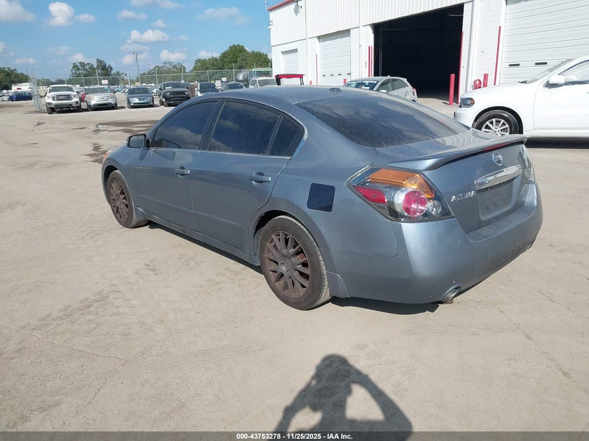 Vin: 1n4bl2ap0bn481791, lot: 44248651, nissan altima 3.5 sr 20113