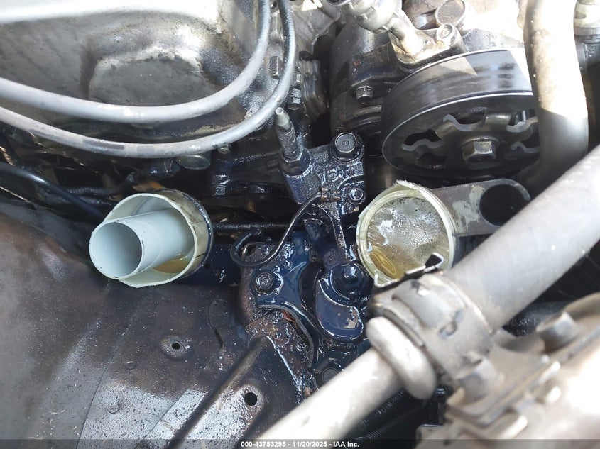 2003 Honda Cr-V Lx VIN: JHLRD68473C002453 Lot: 43753295