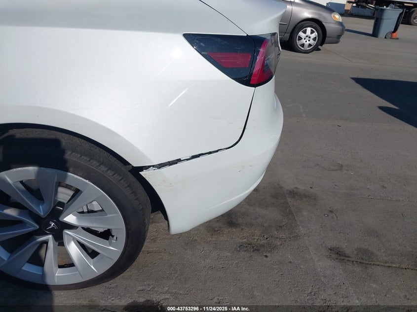 2023 Tesla Model 3 Rear-Wheel Drive VIN: 5YJ3E1EAXPF562683 Lot: 43753296