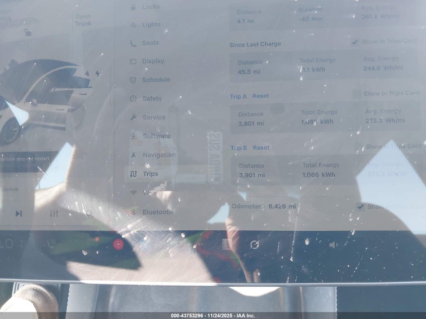 2023 Tesla Model 3 Rear-Wheel Drive VIN: 5YJ3E1EAXPF562683 Lot: 43753296