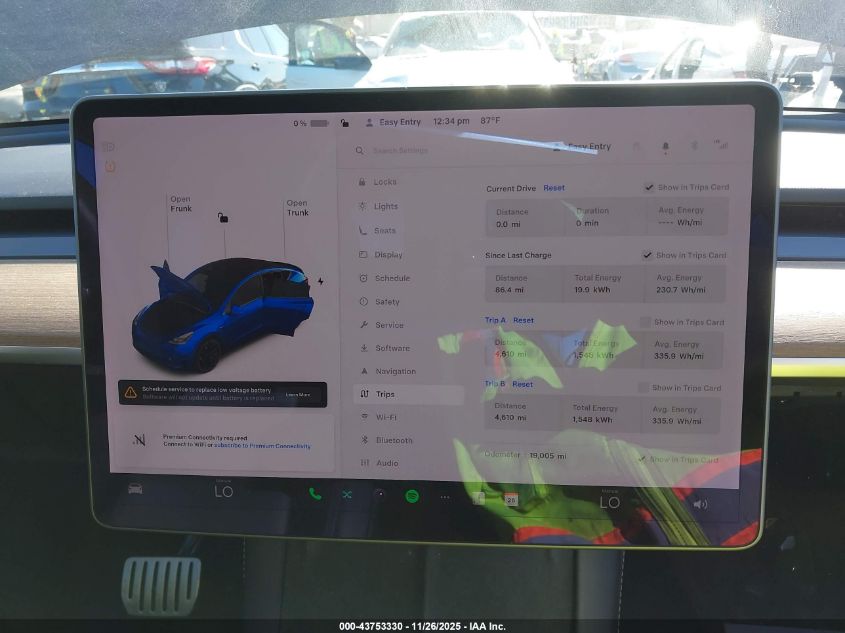 2022 Tesla Model Y Performance Dual Motor All-Wheel Drive VIN: 7SAYGDEF2NF330172 Lot: 43753330