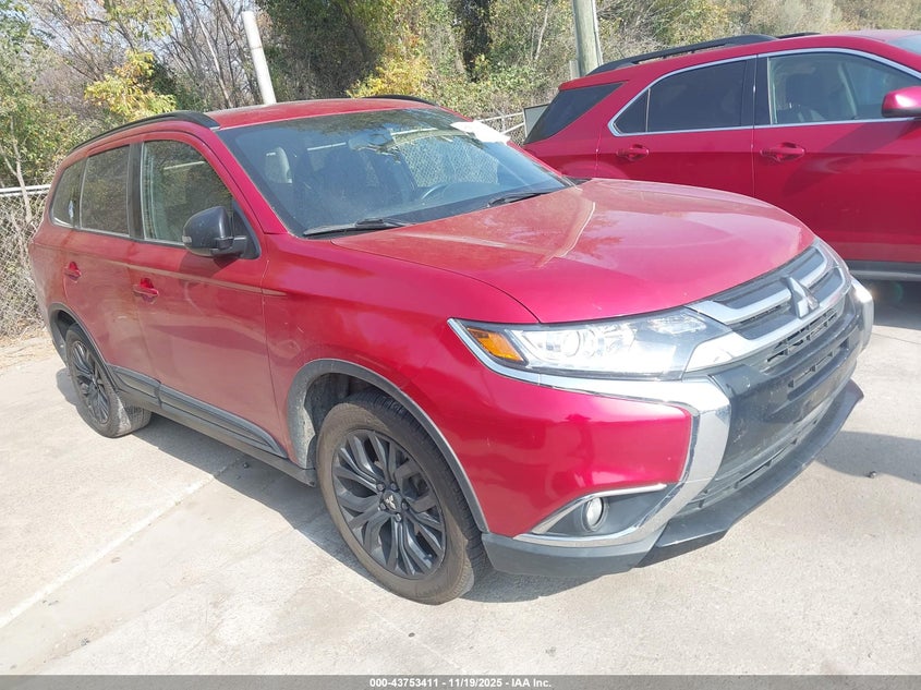 MITSUBISHI OUTLANDER LE