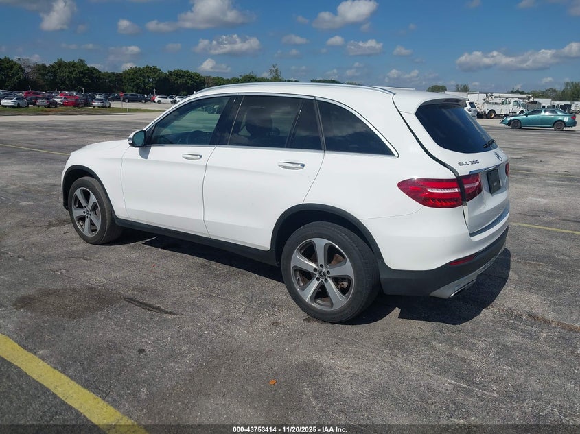 WDC0G4JB8KV180881 2019 MERCEDES-BENZ GLC photo no. 3