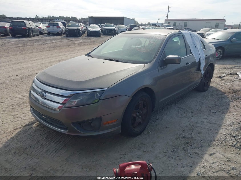 3FAHP0HA3AR258516 2010 FORD FUSION photo no. 2
