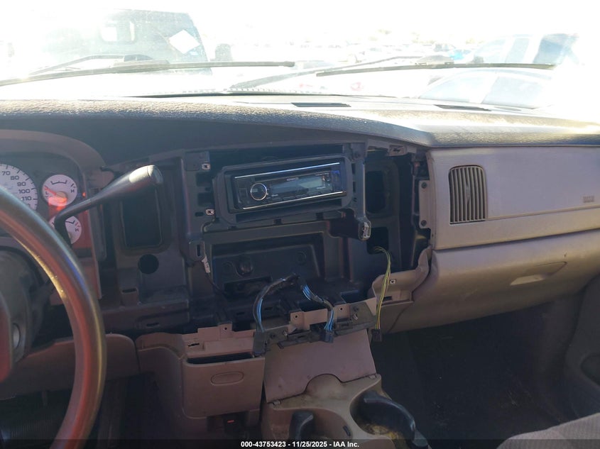 2003 Dodge Ram 1500 Slt/Laramie/St VIN: 1D7HA18D93S281677 Lot: 43753423