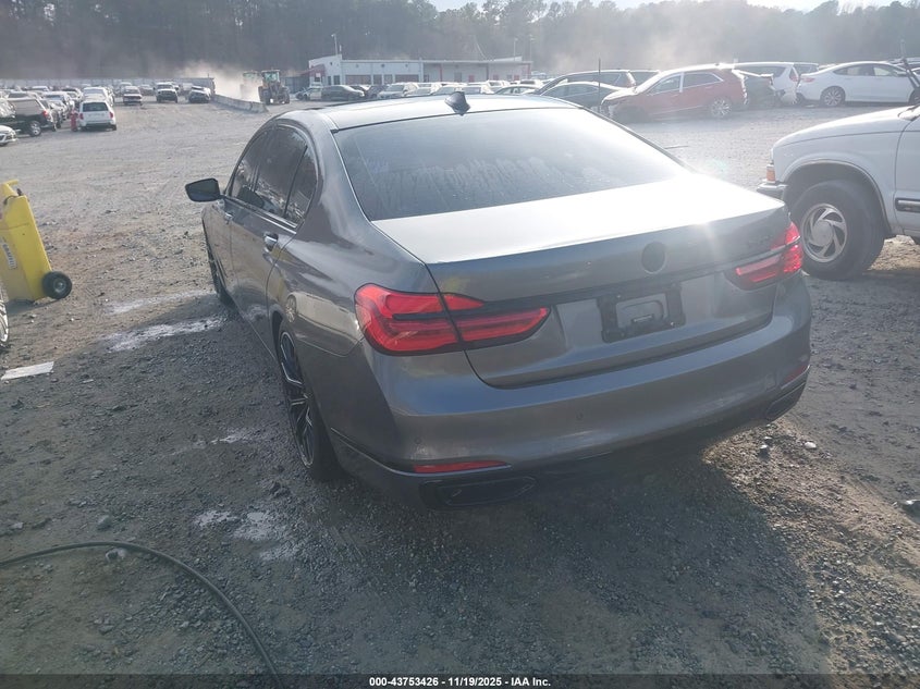 WBA7E2C57GG504630 2016 BMW 7ER photo no. 3