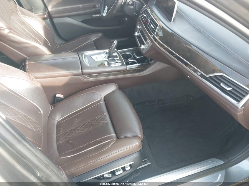 WBA7E2C57GG504630 2016 BMW 7ER photo no. 5