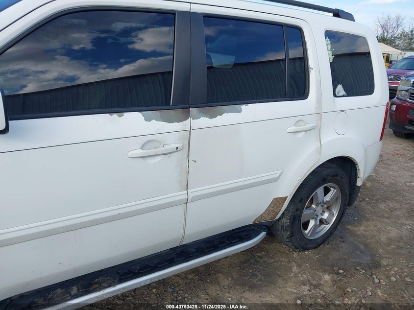 5FNYF3H47AB009260 2010 HONDA PILOT photo no. 14
