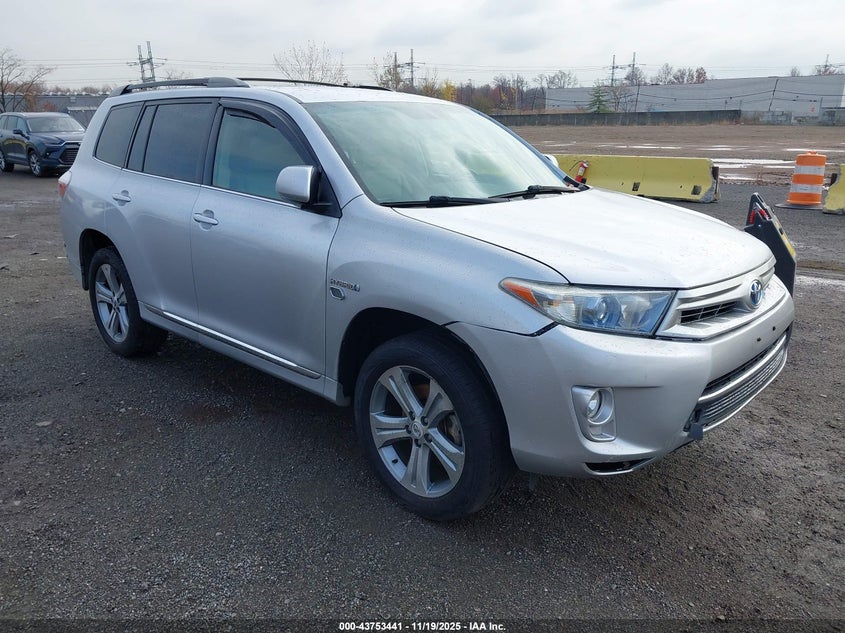 TOYOTA HIGHLANDER BASE V6
