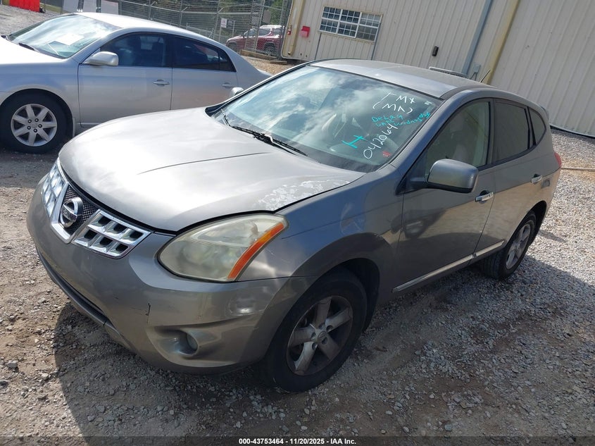 JN8AS5MT4DW042064 2013 NISSAN ROGUE photo no. 2