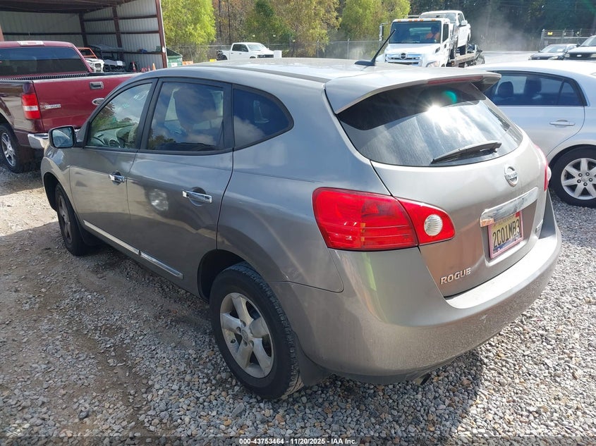 JN8AS5MT4DW042064 2013 NISSAN ROGUE photo no. 3