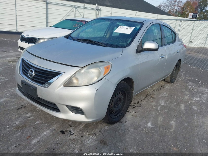 3N1CN7AP5EK438048 2014 NISSAN VERSA photo no. 2